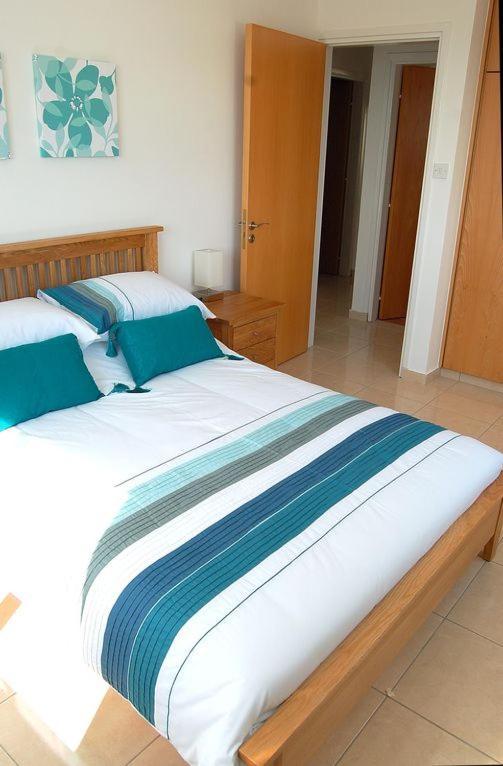 Peyia Resort Apartment Exterior photo