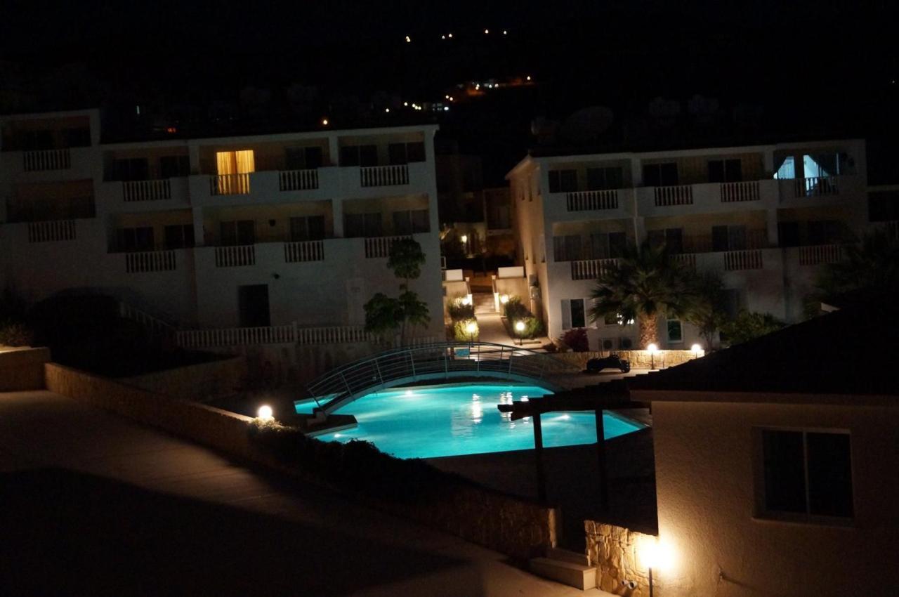 Peyia Resort Apartment Exterior photo